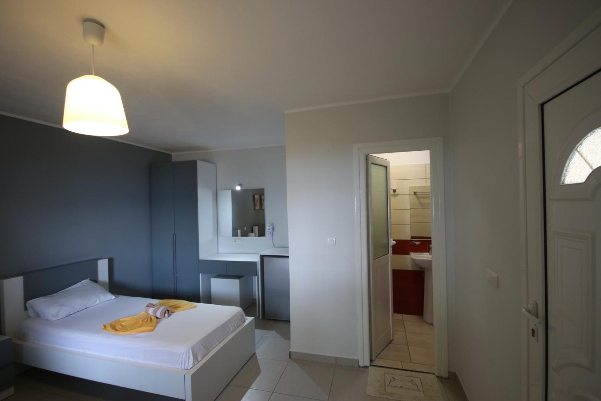 Hotel Potami Beach - Mondi Goro Himare Eksteriør bilde